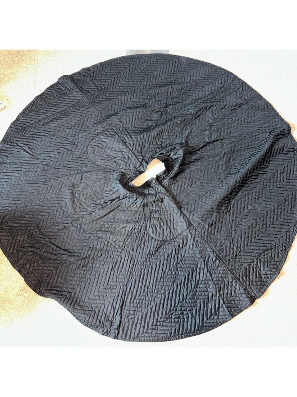 Vintage 60s Black Quilted Circle Skirt Rockabilly Pinup Mid Century Goth Pockets - Picture 3 of 8